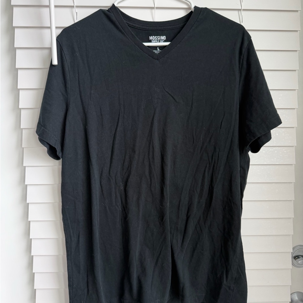Mossimo Supply Co. Men’s Black V-Neck Tee Shirt